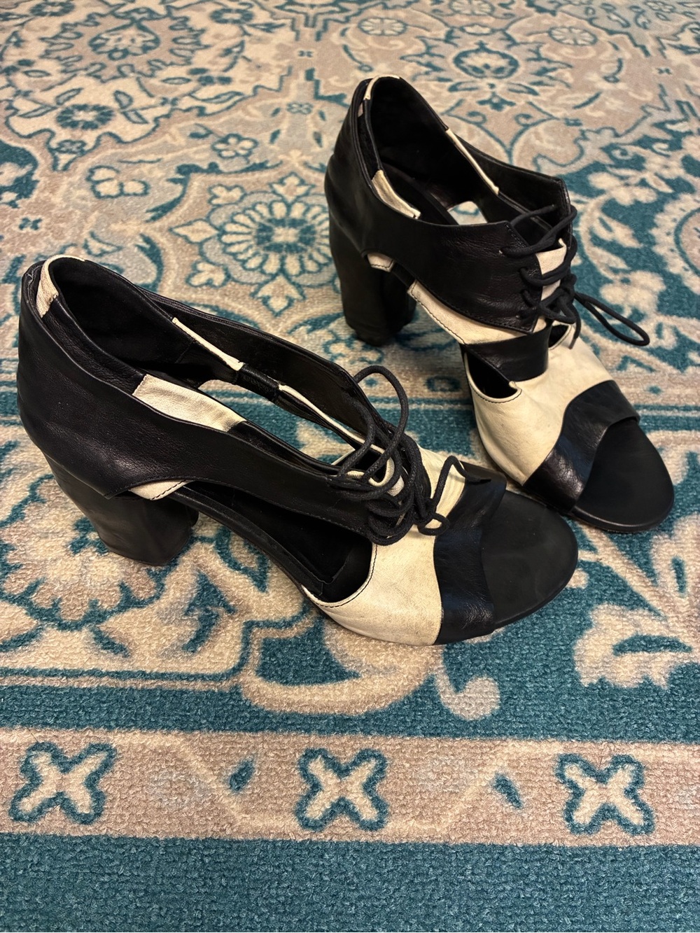 Marsell Women's Black and Cream Lace-Up Block Heel Sandals. Size 38 1/2.